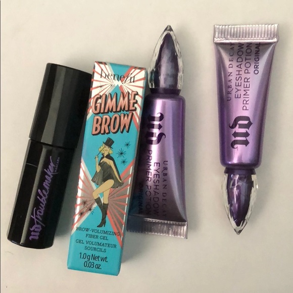 Urban Decay Other - Mascara, eyeshadow primer and gimme brown 🤭